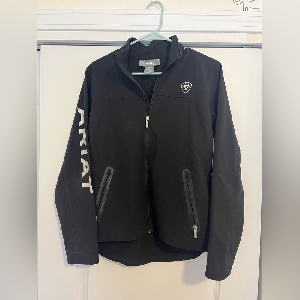 Ariat Women’s Logo Soft-shell Size Large